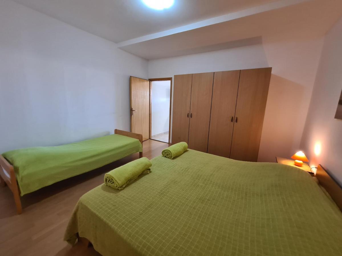 Apartments Barbati Кустичи Экстерьер фото