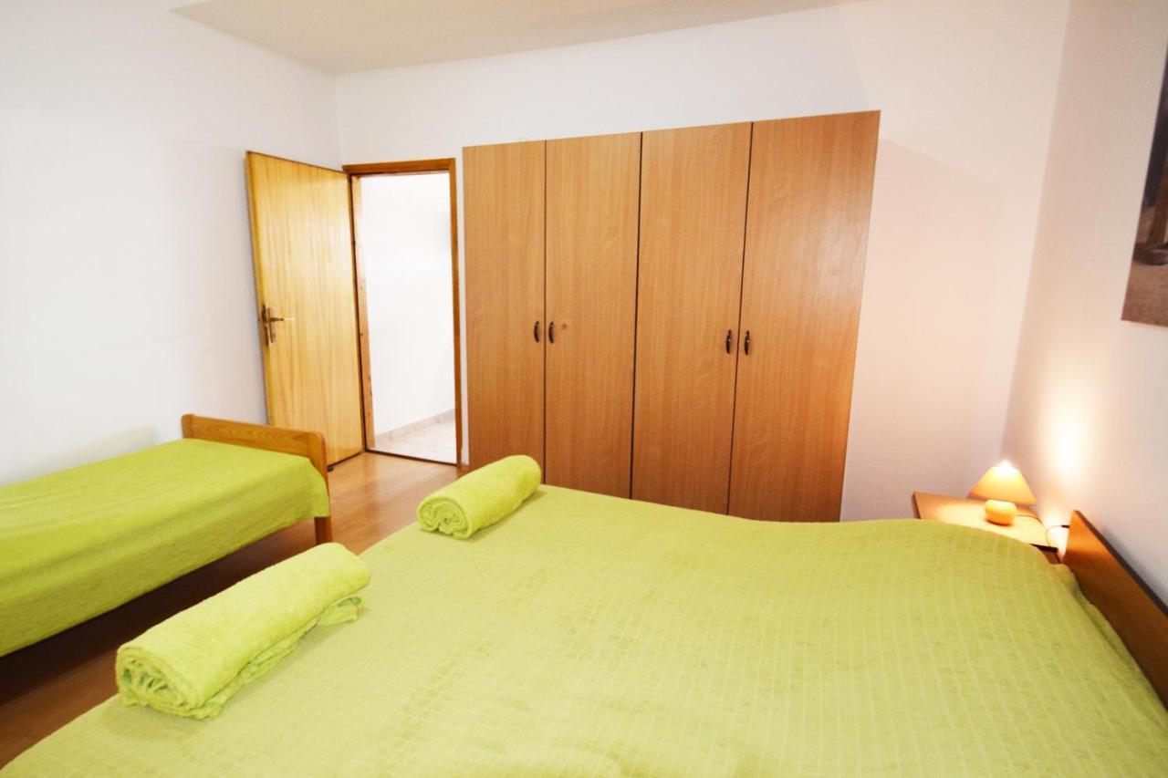 Apartments Barbati Кустичи Экстерьер фото